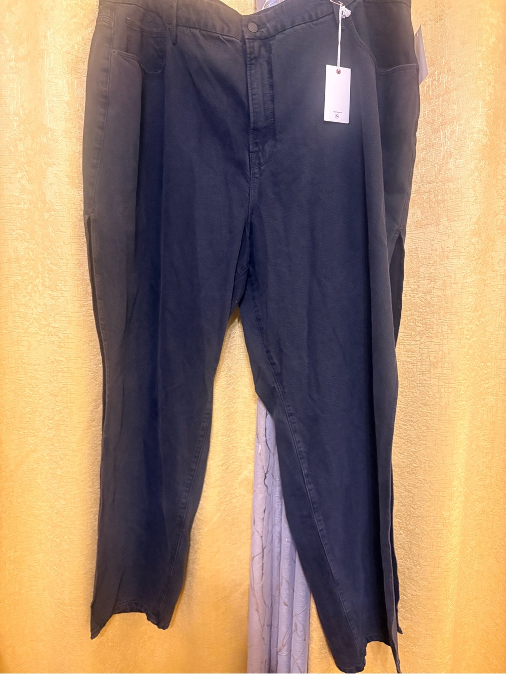 Good American Black Chinos - Minimal Straight Fit